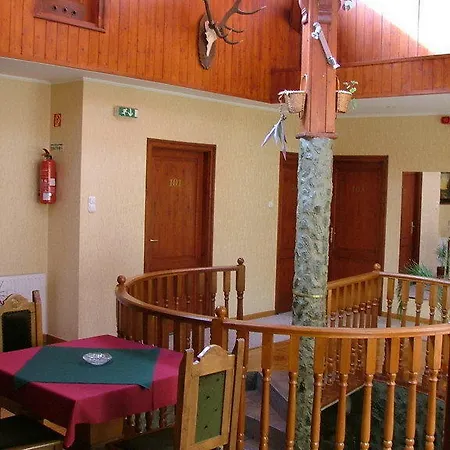 Erdőgyöngye étterem és * Zalaegerszeg