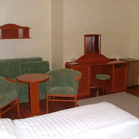 Casa de hóspedes Erdőgyöngye étterem és