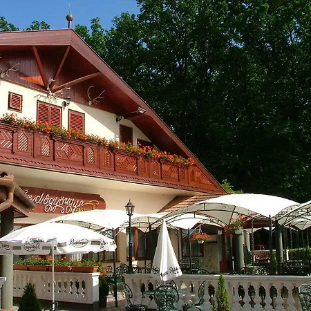 Pensión Erdőgyöngye étterem és