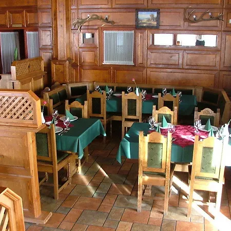 Casa de hóspedes Erdőgyöngye étterem és Zalaegerszeg